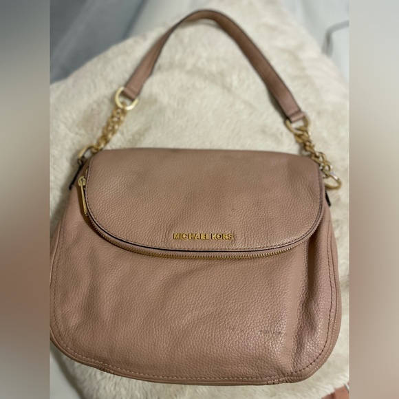 Michael Kors Blush Leather Shoulder Bag - Picture 1 of 6